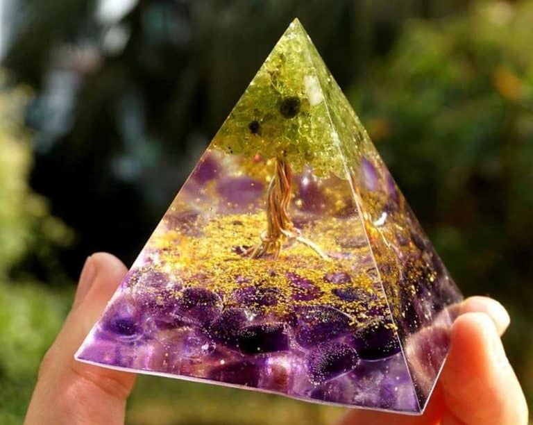 Orgonite pyramide