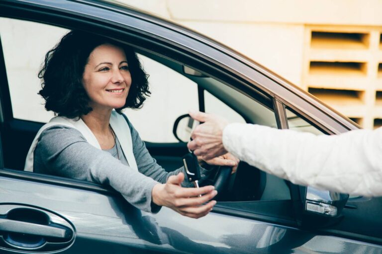 Location longue durée : pourquoi faire le choix d’un modèle électrique ?